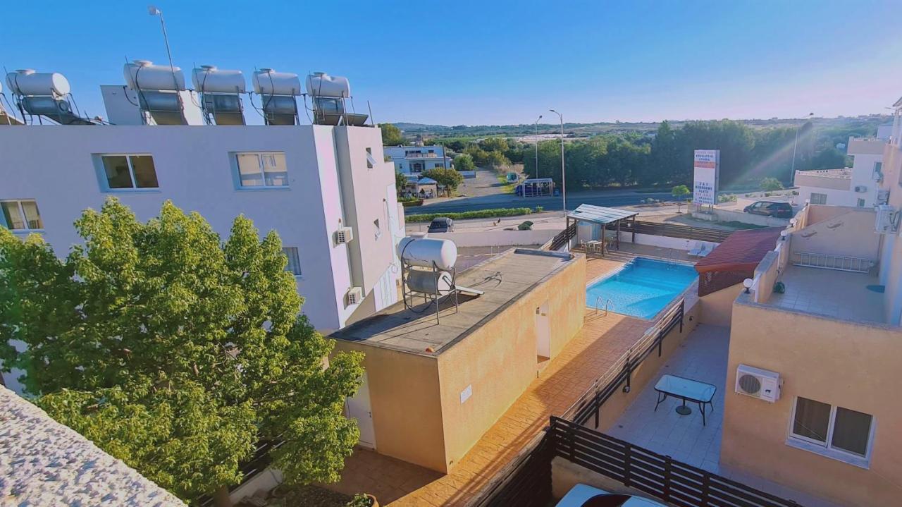 Stay Sunshine Apartment Paralímni Eksteriør bilde