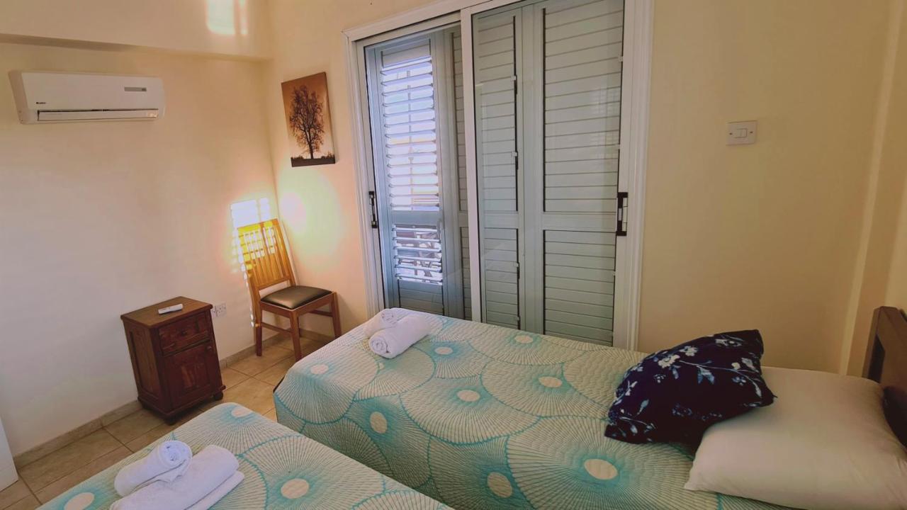 Stay Sunshine Apartment Paralímni Eksteriør bilde